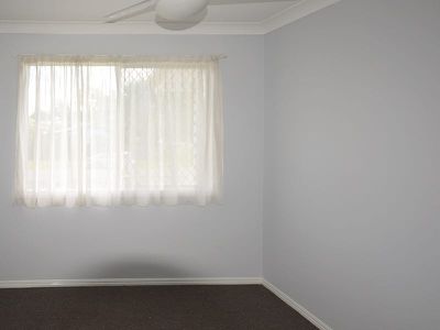 8 Woogaroo Street, Goodna