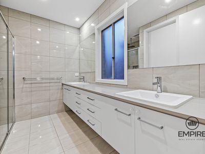 12 Emery Drive, Clyde North