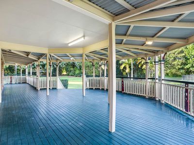 30 Glenmore Crescent, Rochedale South