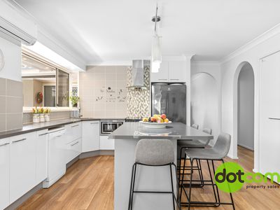 26 Twin Lakes Drive, Lake Haven