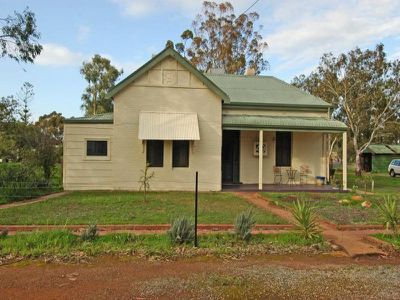 49 Richardson Street, Brookton