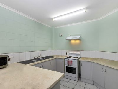 64 / 16 Old Common Road, Belgian Gardens
