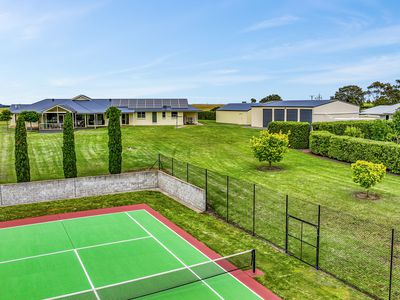 212 Wynham Road, Moorak