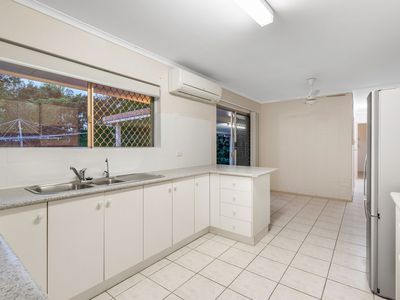 10 Packman Avenue, Rochedale South