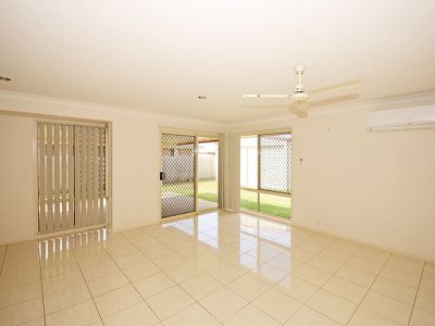 12 Lakeridge Drive, Dundowran