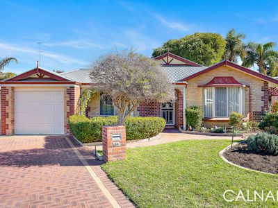 2A  Leeton Close , Halls Head