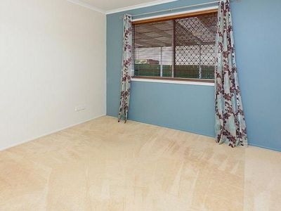 16 Crestview Street, Loganlea