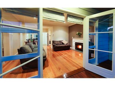 228 WALSH STREET, Albury