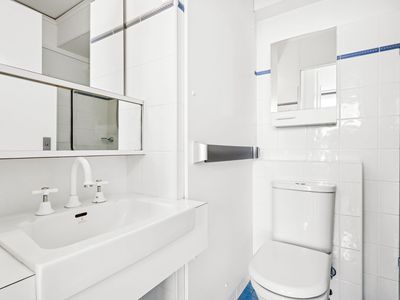 27 Park Street, Sydney