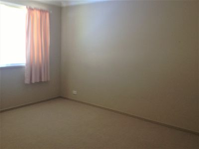 28 Lyra Drive, Lake Tabourie