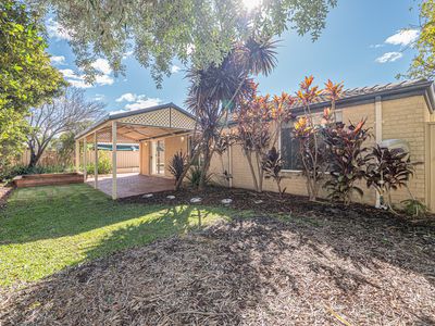 5 Alpina Bend, Canning Vale