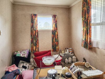 16 Leader Street, Riverton