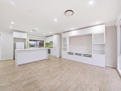 9 Eskdale Close, Narellan Vale