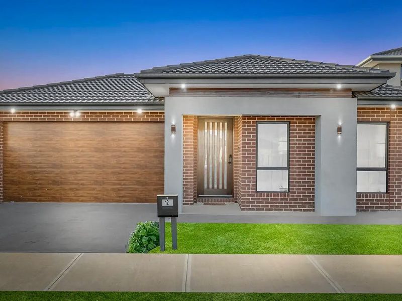 12 Frank Avenue, Truganina