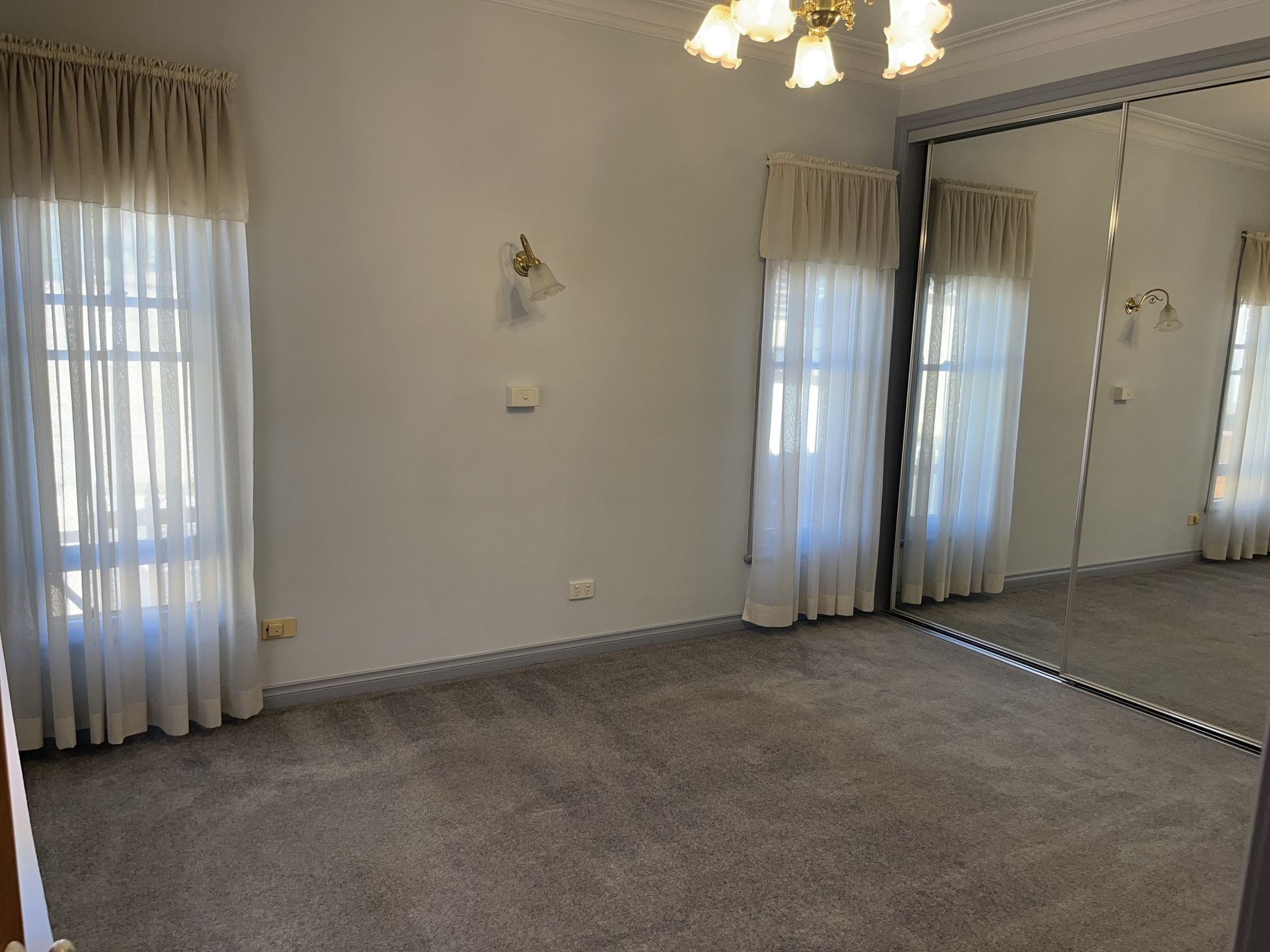 2 Sutherland Street, Geelong