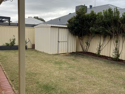 17 Hamlet Pass, Pinjarra