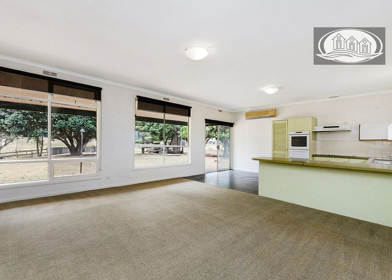 8367 Princes Highway, Allestree