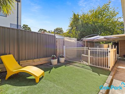 14 Valdoone Court, Oak Park