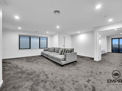 45 Stonefox Circuit, Clyde North