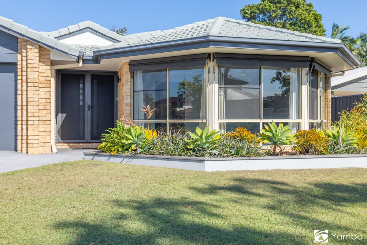 4 Edgewater Close, Yamba