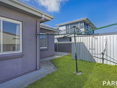 1 / 27 George Street, Devonport