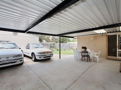 39 Carina Drive, Melton