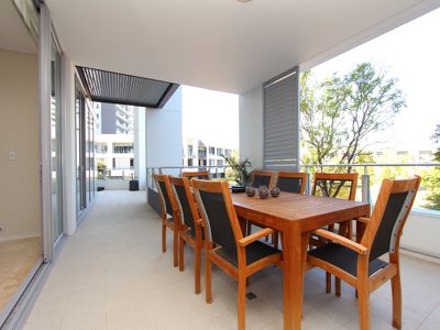 22 / 19 The Circus, Burswood