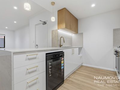 3 / 23 Peppering Way, Westminster