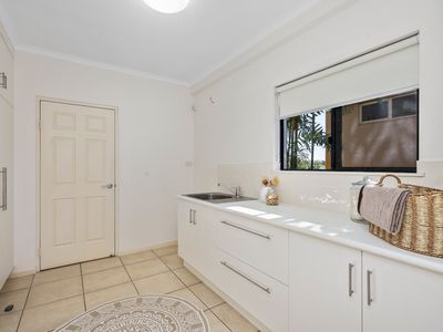 12 Queen Street, North Ward