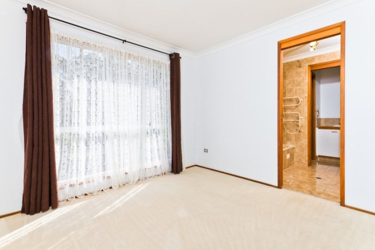 1 Letitia, Green Point