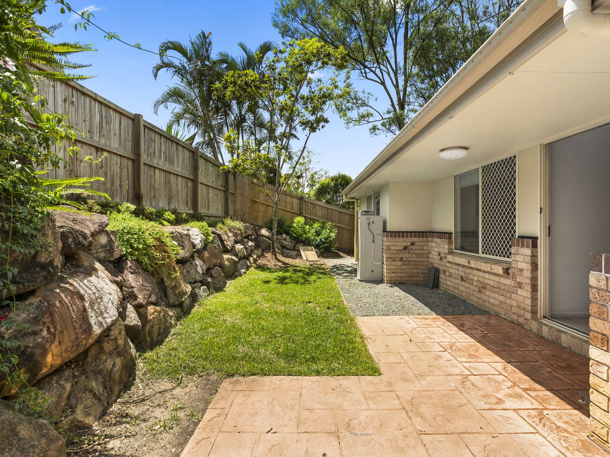 15 / 7 Titania Street, Morningside