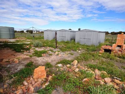 11 / 347 Cramsie Muttaburra Road, Longreach