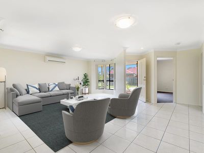 6 Badminton Court, Forest Lake