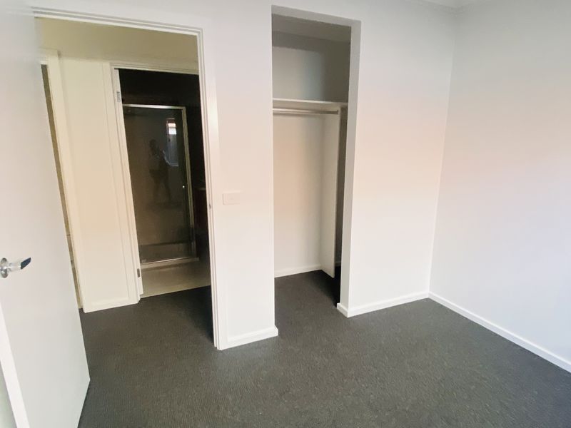 51 Ararat, Truganina