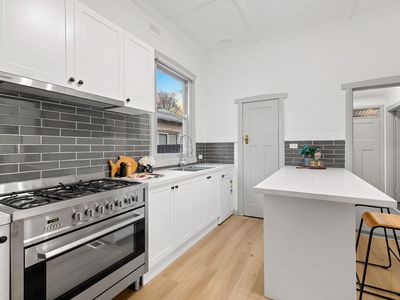 9 Butler Street, Essendon