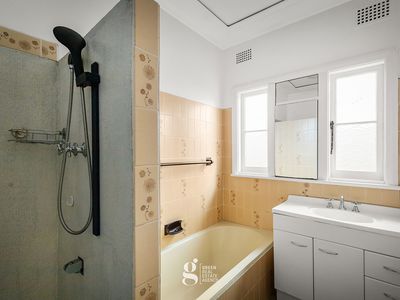 8 Grove Street, Eastwood