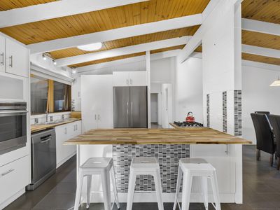 9 Braeside Court, Tawonga South