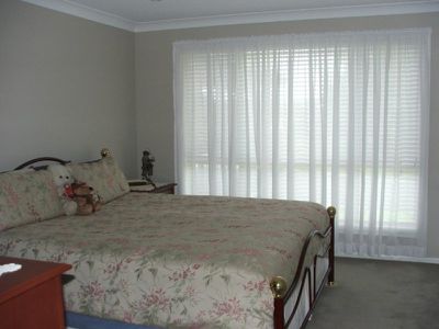 32 Royal Mantle Drive, Ulladulla