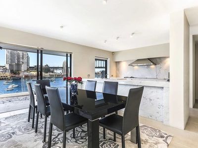 11 / 33 East Crescent Street, Mcmahons Point
