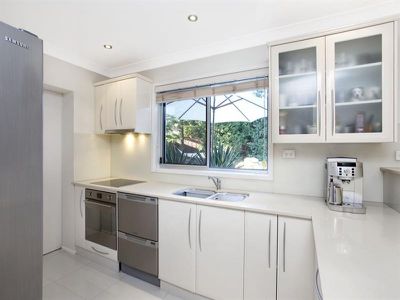 43A Central Rd, Beverly Hills