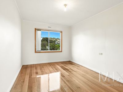 24 Heemskirk Street, Warrane