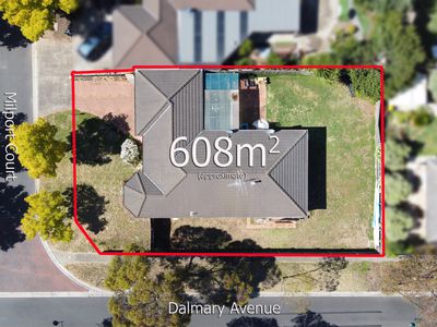 8 Milport Court, Point Cook