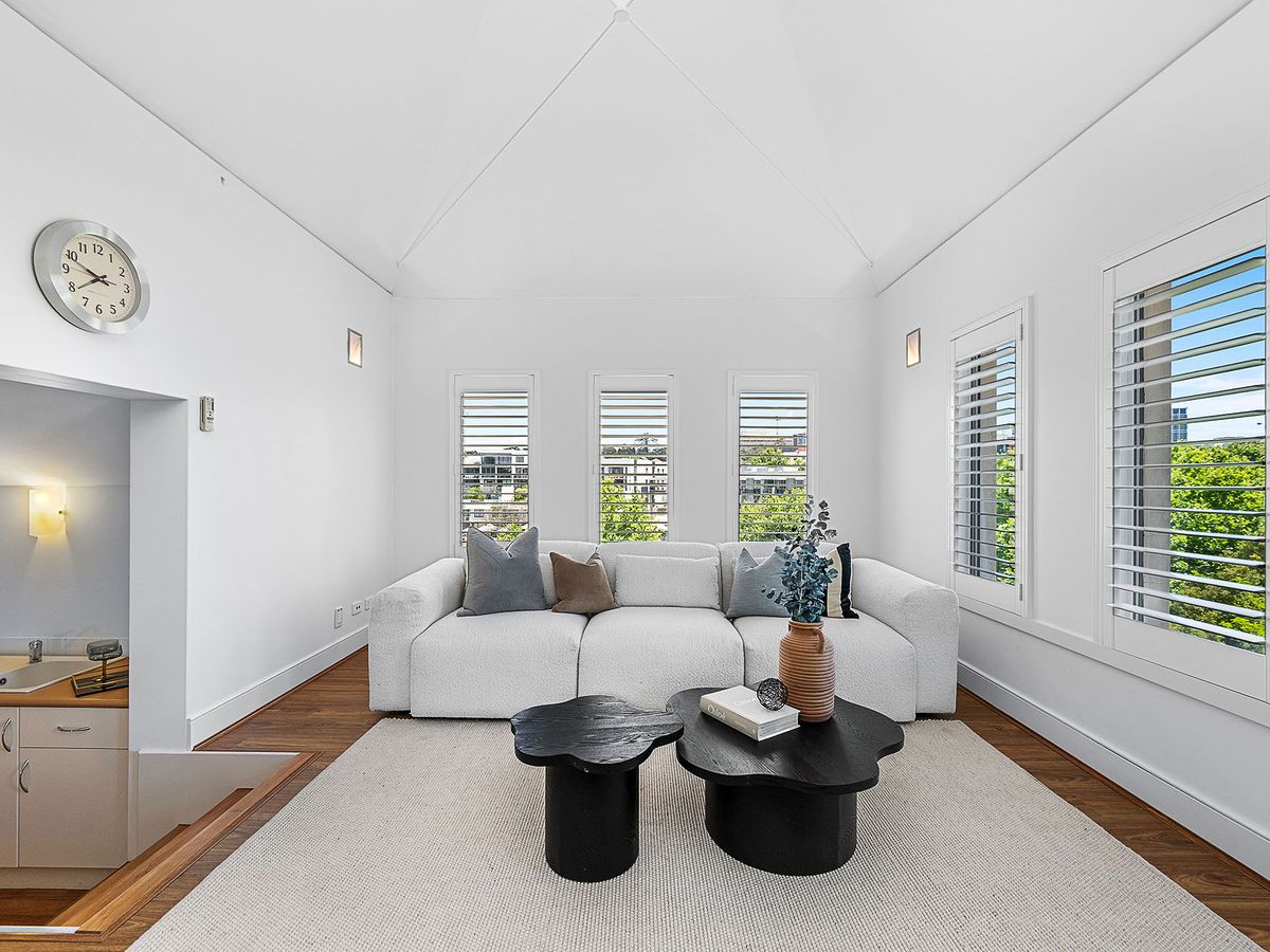 56 Henry Lawson Walk, East Perth