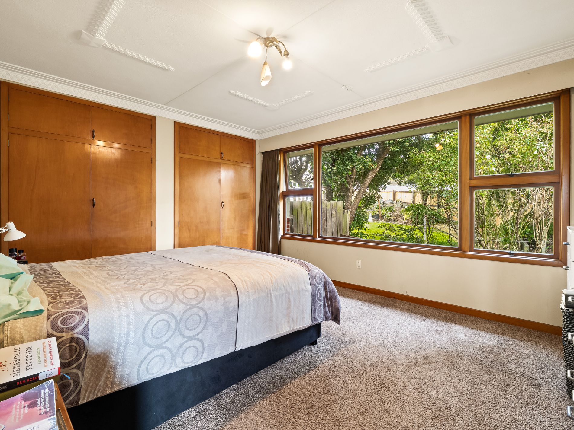 15 Middleton Road, Kew