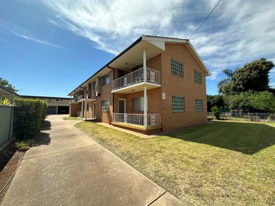 6 / 10 Smith Street, Dubbo