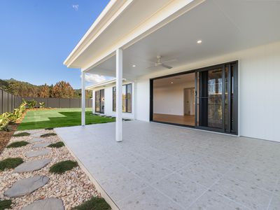 44 Treeline Circuit, Mooloolah Valley