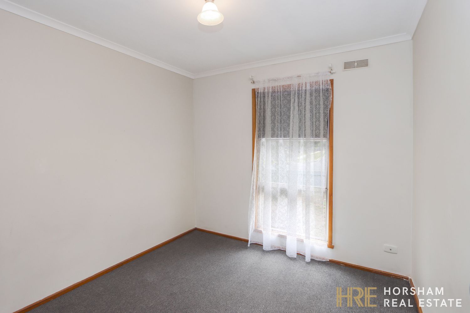 12 Shirley Street, Horsham