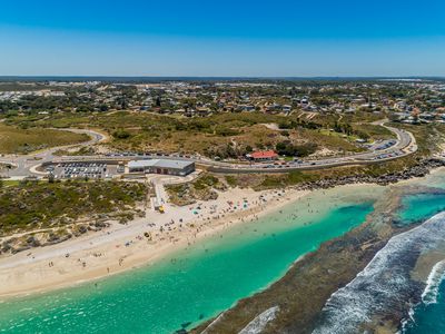 8 Waveski Street, Yanchep