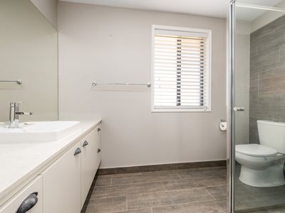 9 Iluka Drive, Shepparton North