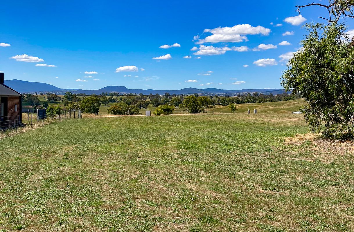 70 Donovans Way, Mansfield Clark & Co Real Estate